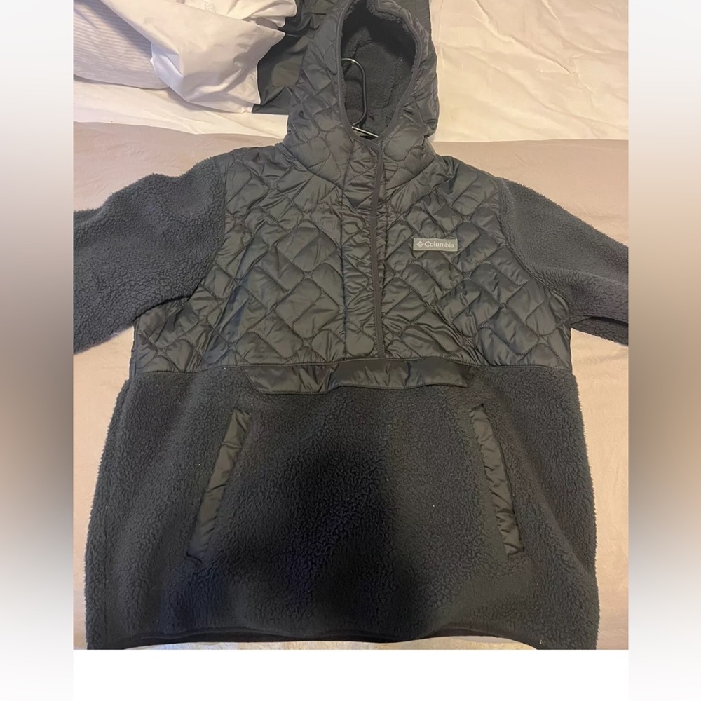 Columbia Fleece and Rain Quarter Neck Pullover